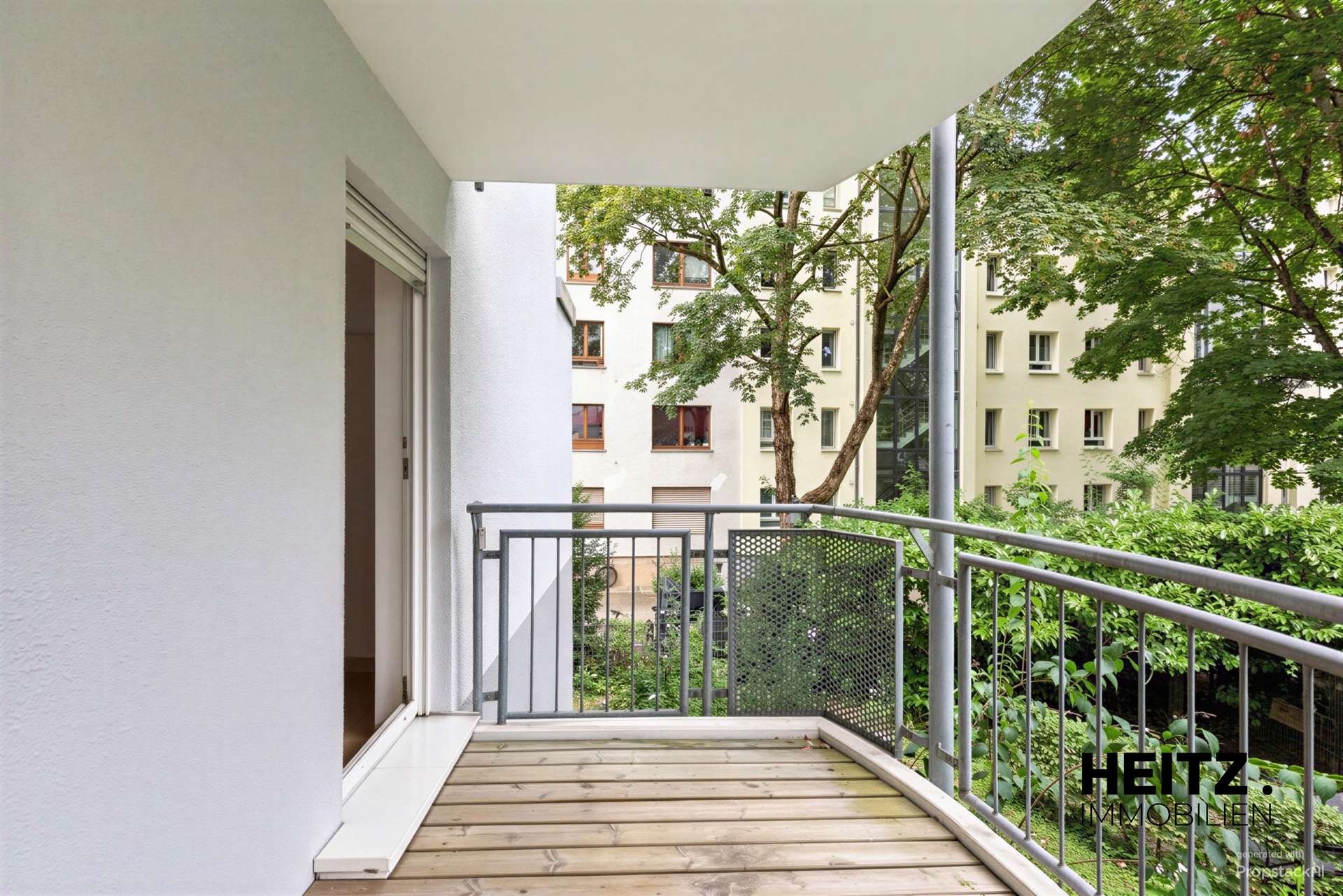 Attraktive 3-Zimmer-Wohnung mit zwei Balkonen, Aufzug und Tiefgaragenstellplatz, Ansicht 3