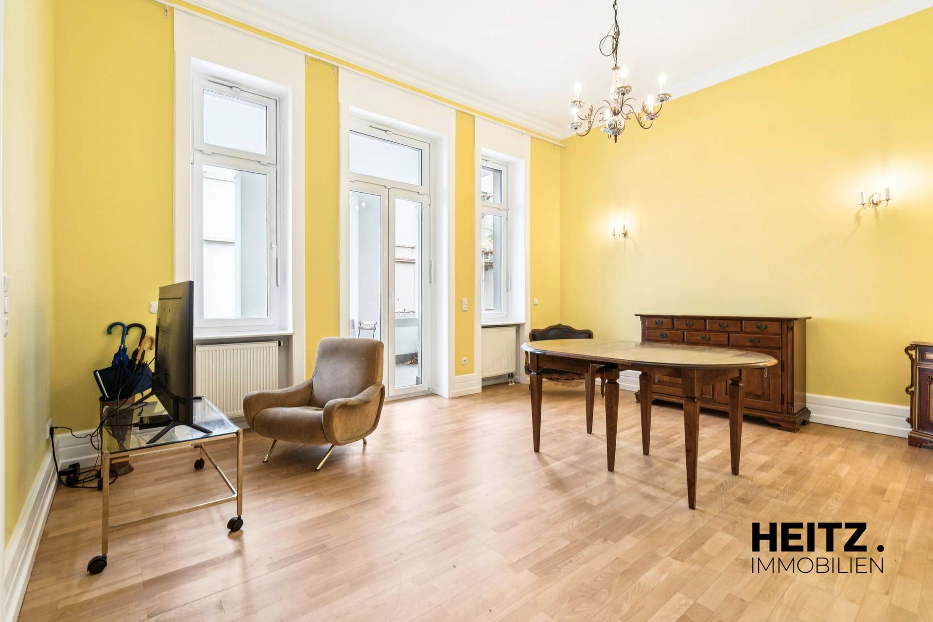 Exklusive 3-Zimmer-Altbauwohnung mit privatem Garten, Ansicht 2