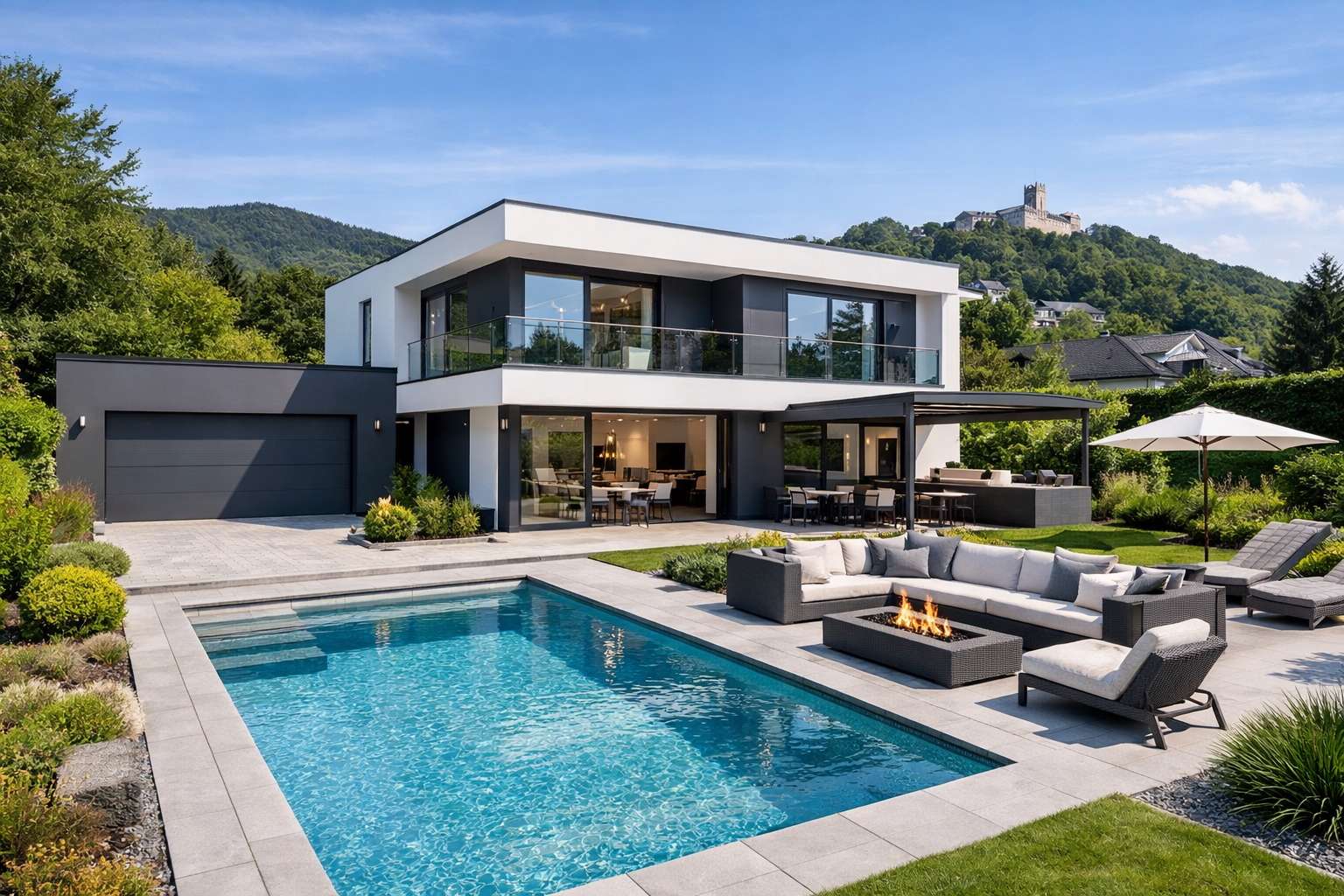 Exklusives Architektenhaus mit Pool, Sauna & Panoramablick, Ansicht 2