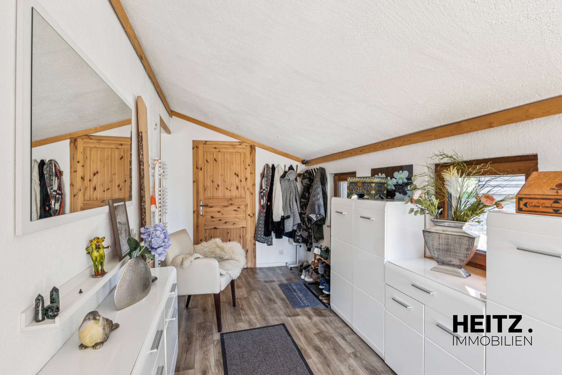 Großzügiger Bungalow mit viel Komfort · Privatsphäre pur, Ansicht 3