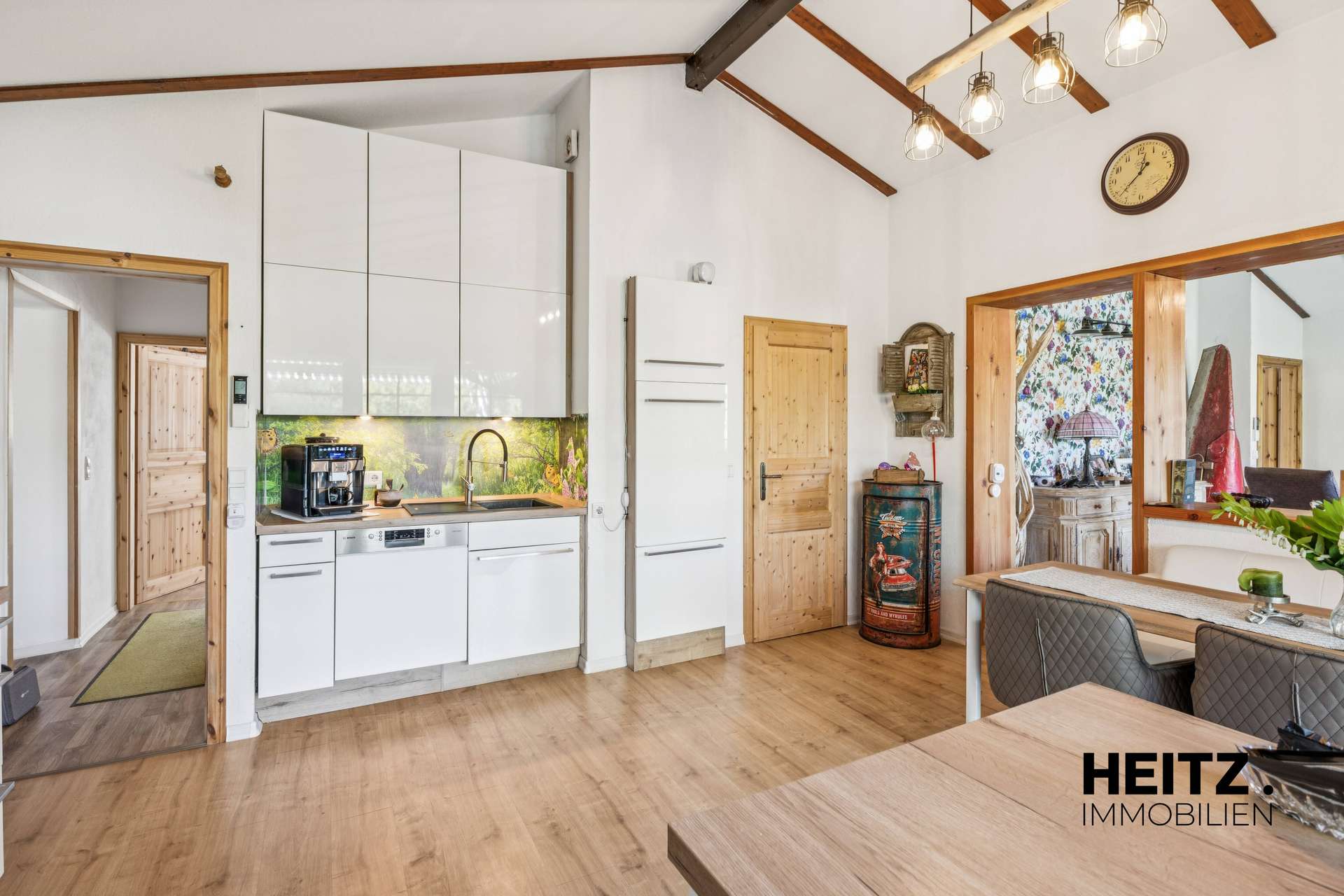 Großzügiger Bungalow mit viel Komfort · Privatsphäre pur, Ansicht 5