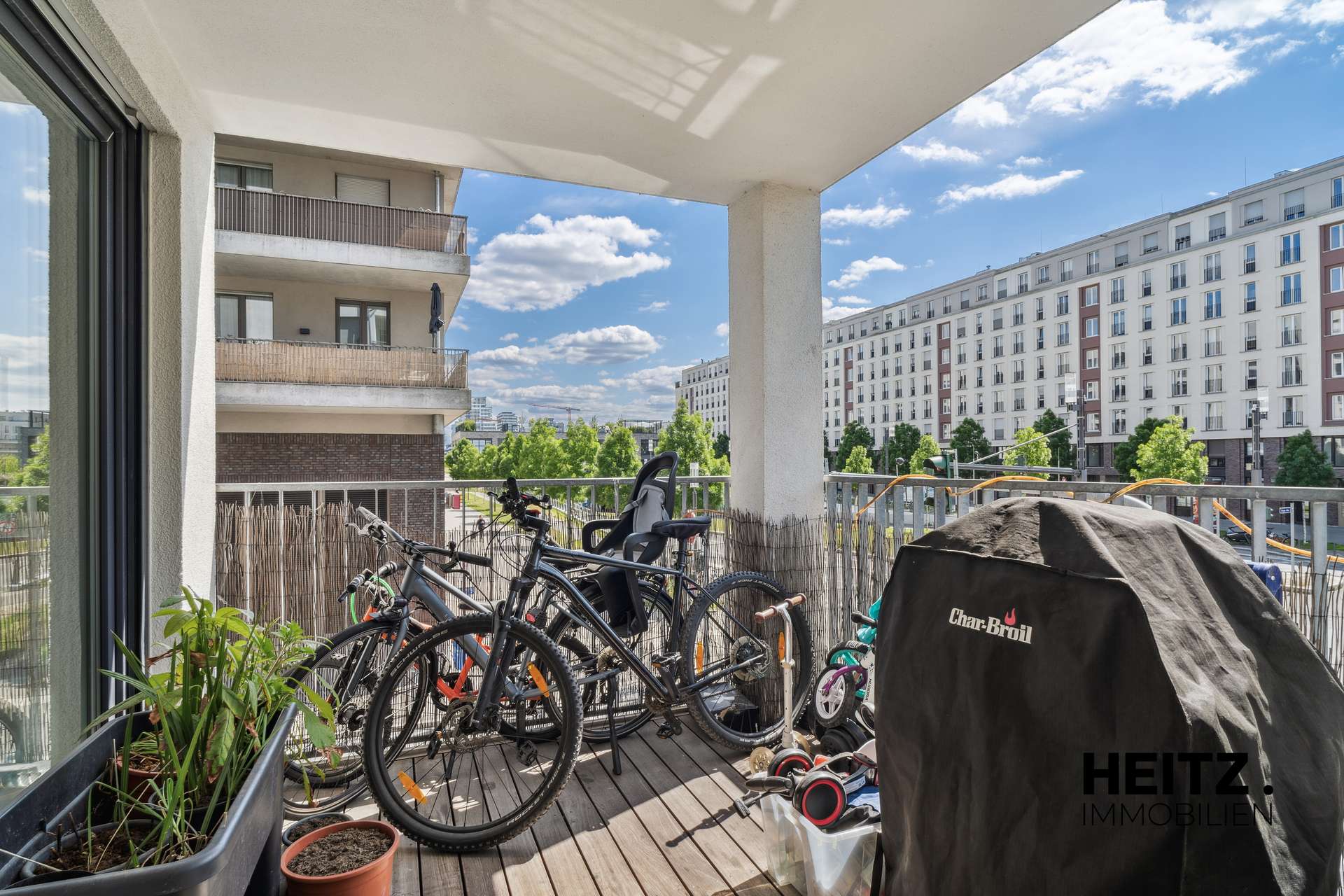 Helle 3-Zimmer-Wohnung mit Süd-West-Loggia im Europaviertel, Ansicht 6